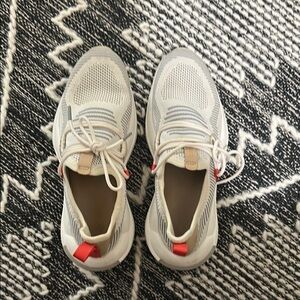 Sorrel sneakers